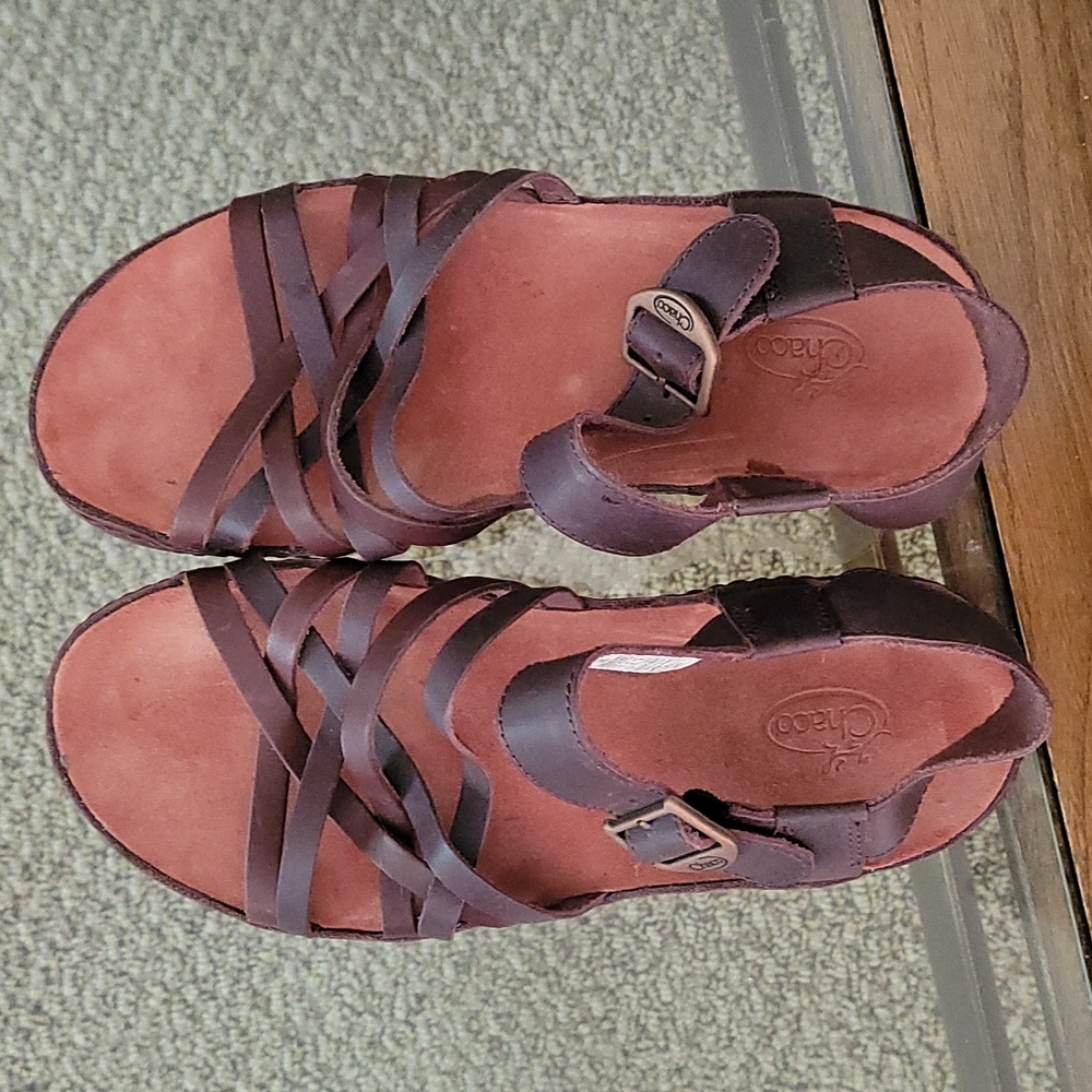 Chaco Fallon leather sandals.  Like new